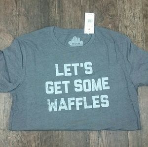 Graphic T-shirt. NWT  Gray. Size Medium